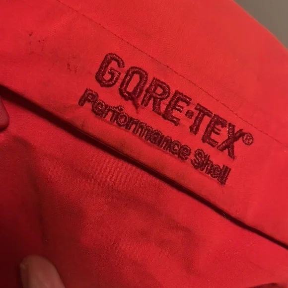 Marmot ( Excellent Brand) Women's GORE TEX Ski Jacket -  Shell/ / Attached Hood - Picture 10 of 10